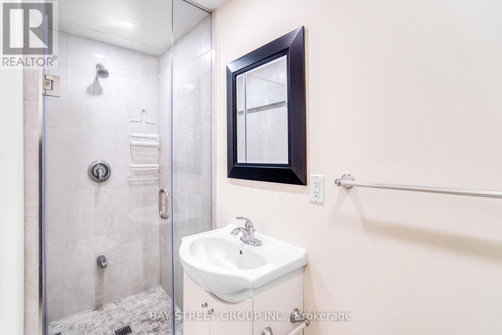 2050 Teeside Court, Mississauga, Ontario  L5M 3E5 - Photo 38 - W13413826