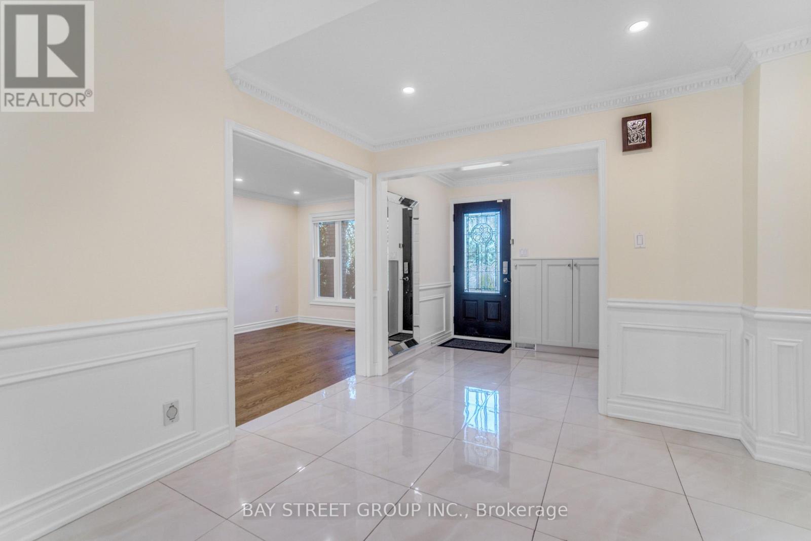 2050 Teeside Court, Mississauga, Ontario  L5M 3E5 - Photo 7 - W13413826