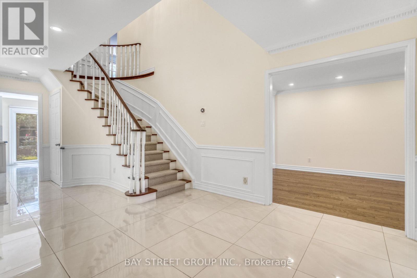 2050 Teeside Court, Mississauga, Ontario  L5M 3E5 - Photo 8 - W13413826
