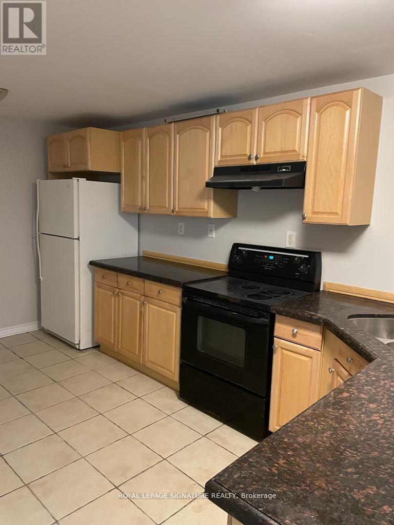 Lower - 2419 Bankside Drive, Mississauga, Ontario  L5M 6E6 - Photo 8 - W13413848