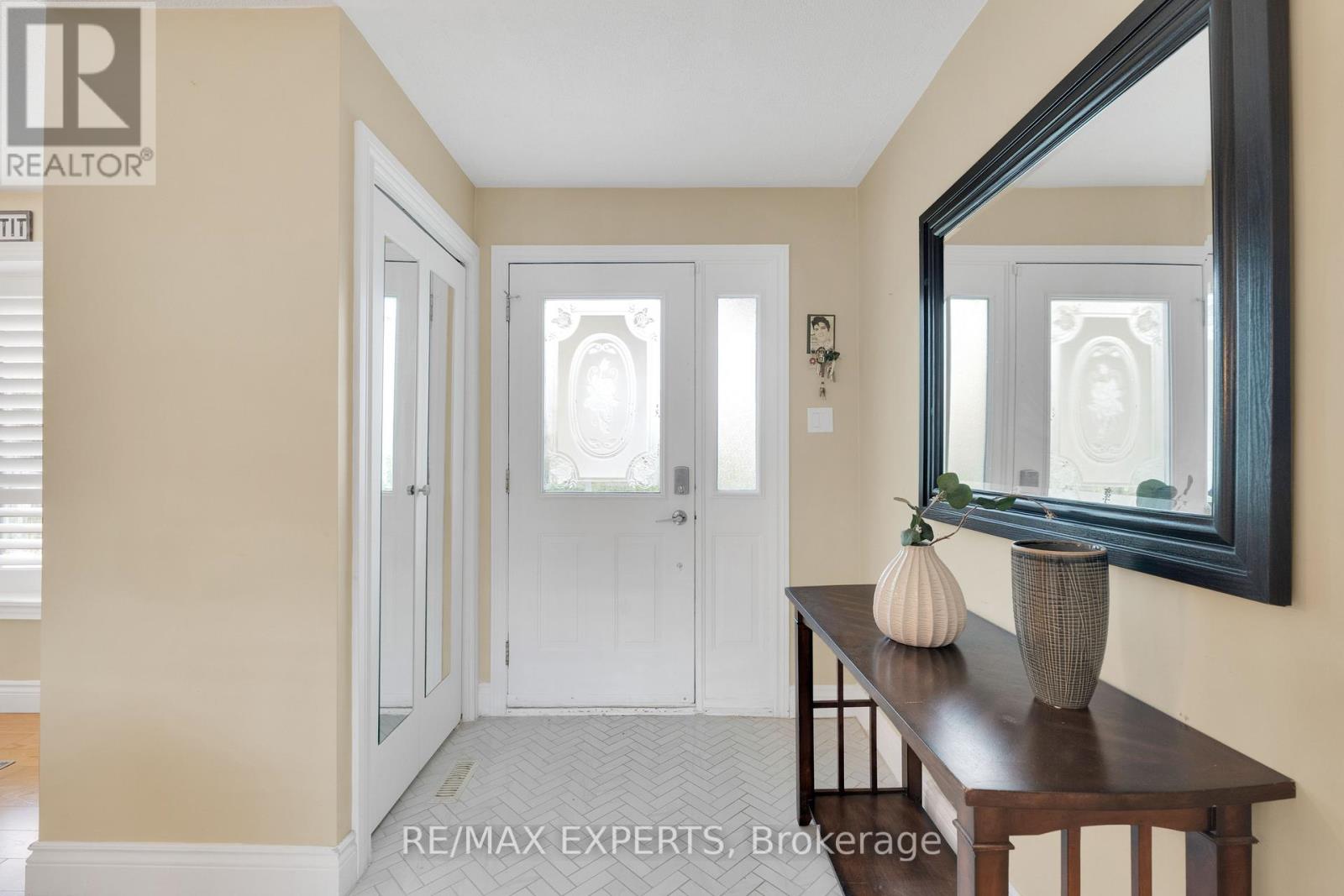 35 Lawrence Avenue, Orangeville, Ontario  L9W 1S6 - Photo 3 - W13413918