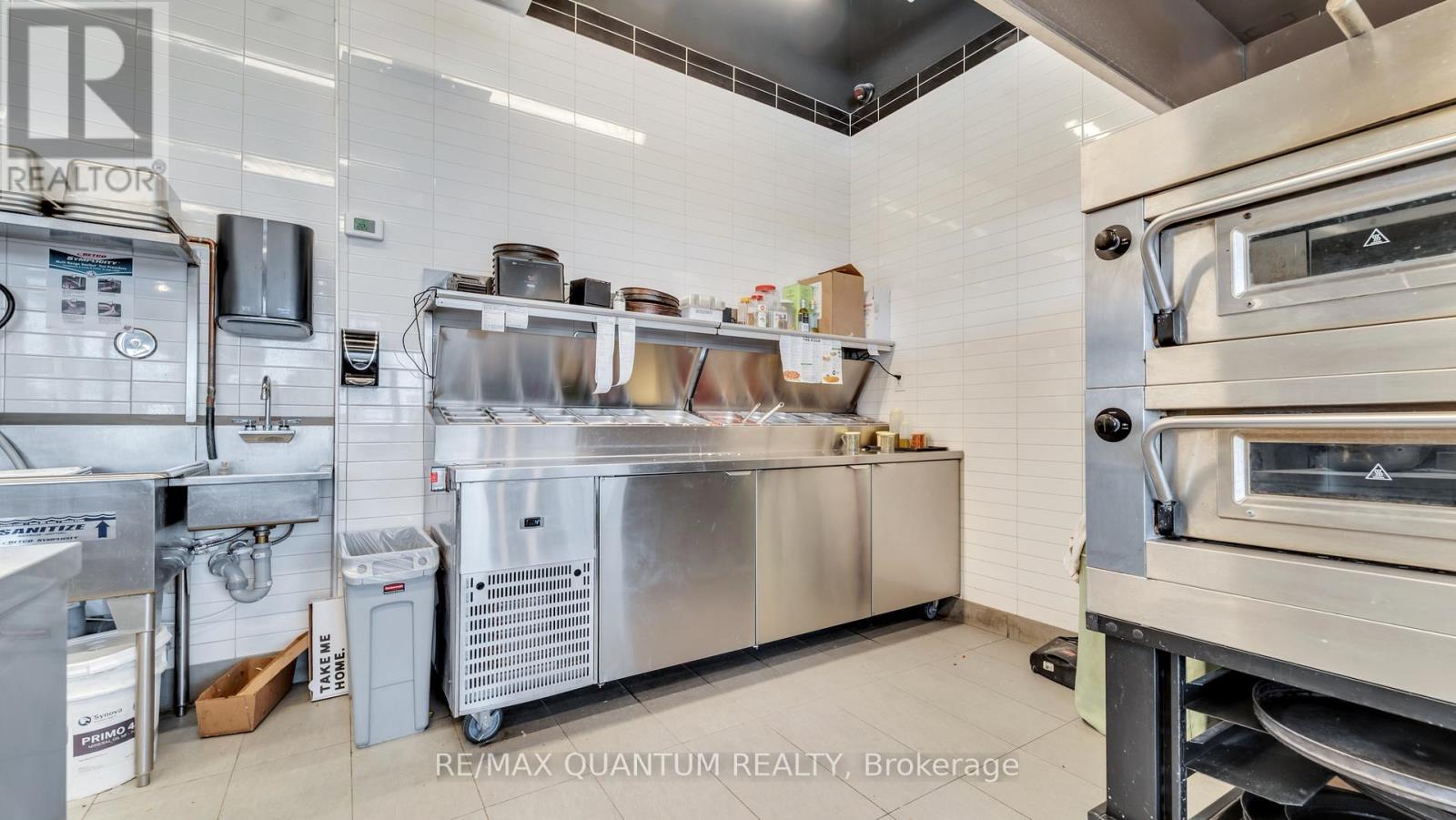 1 - 4700 Dufferin Street, Toronto, Ontario  M3H 5S7 - Photo 11 - W13413996