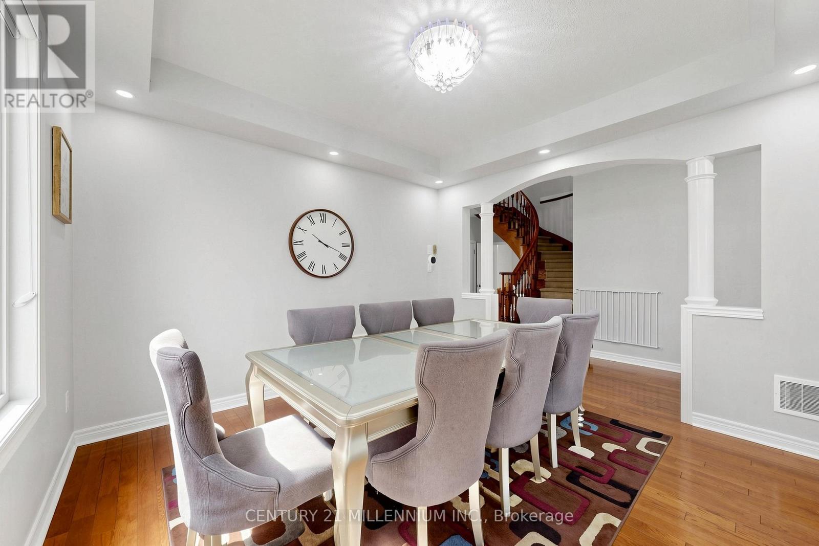 24 Fanfare Place, Brampton, Ontario  L6P 3E2 - Photo 15 - W13414062