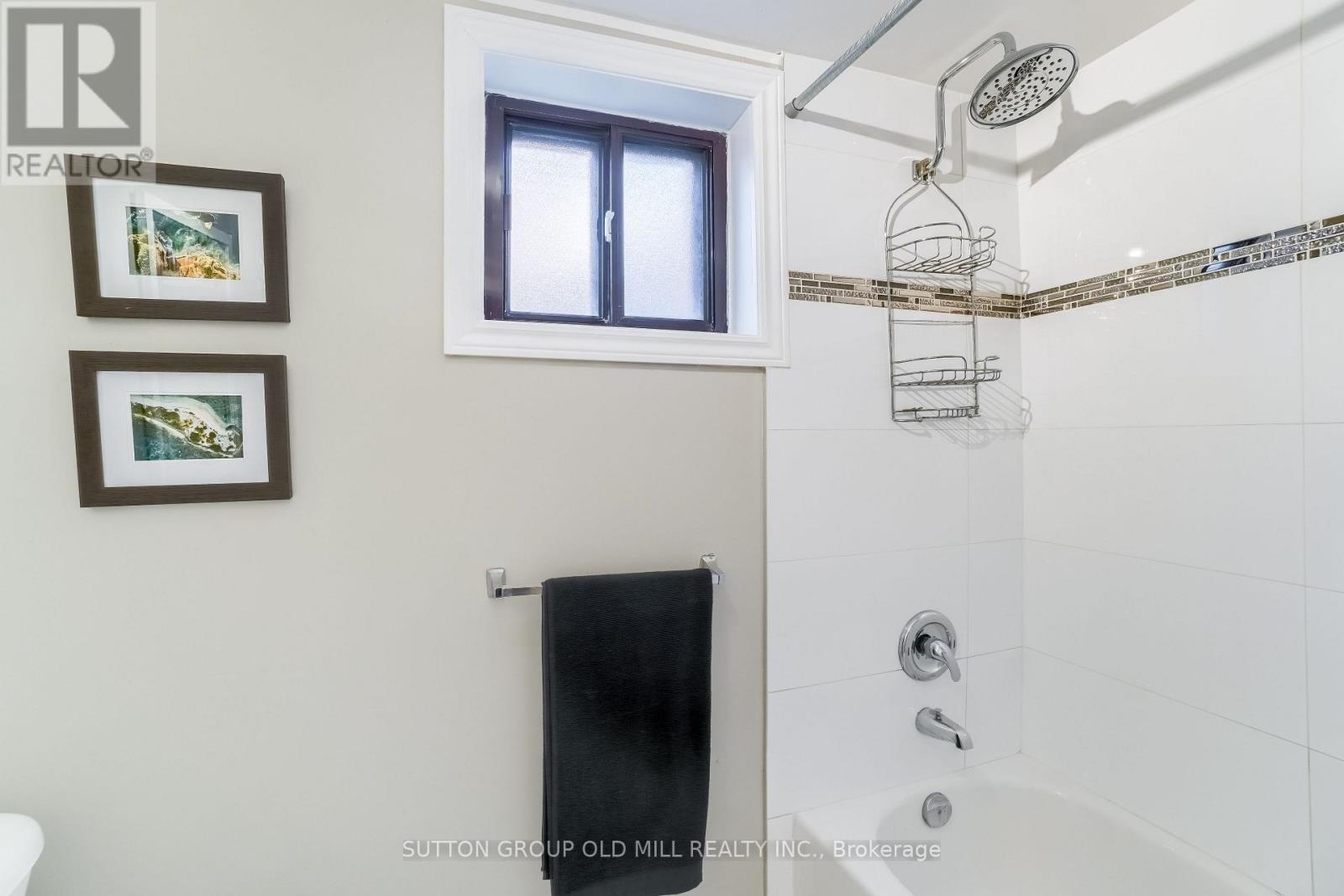 3606 Twinmaple Drive, Mississauga, Ontario L4Y 3R1 - Photo 21 - W13414148