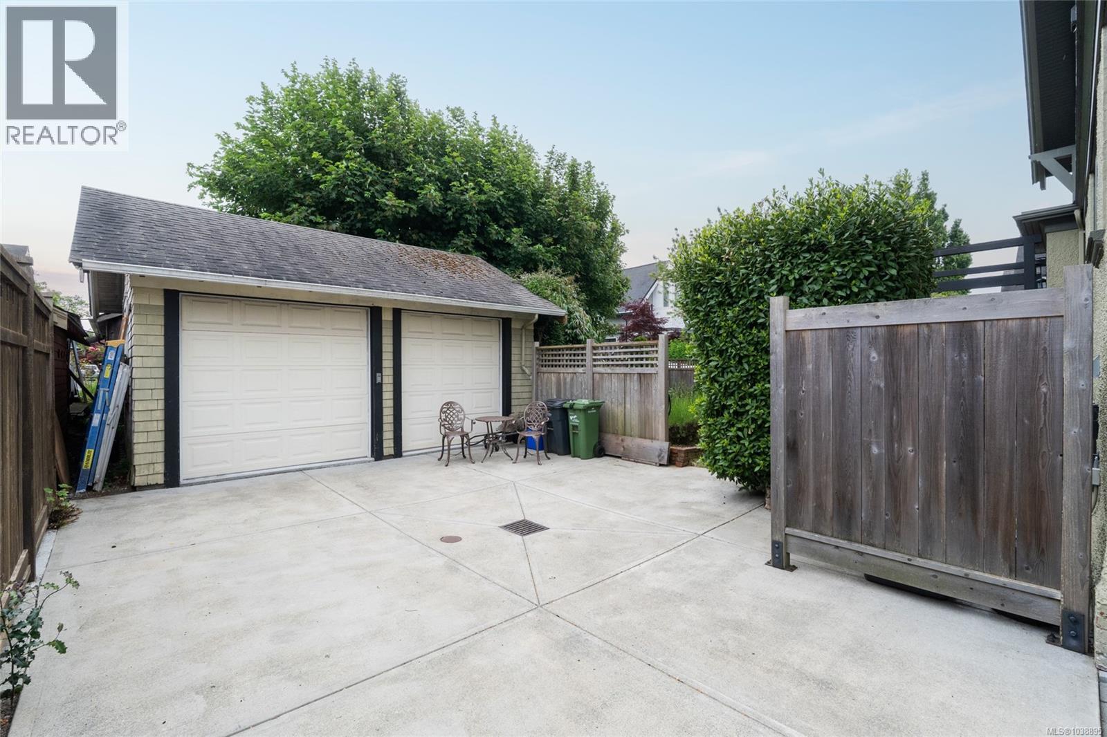 Listing image 36