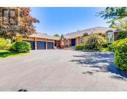 152 TREEGROVE CIRCLE, aurora (hills of st andrew), Ontario