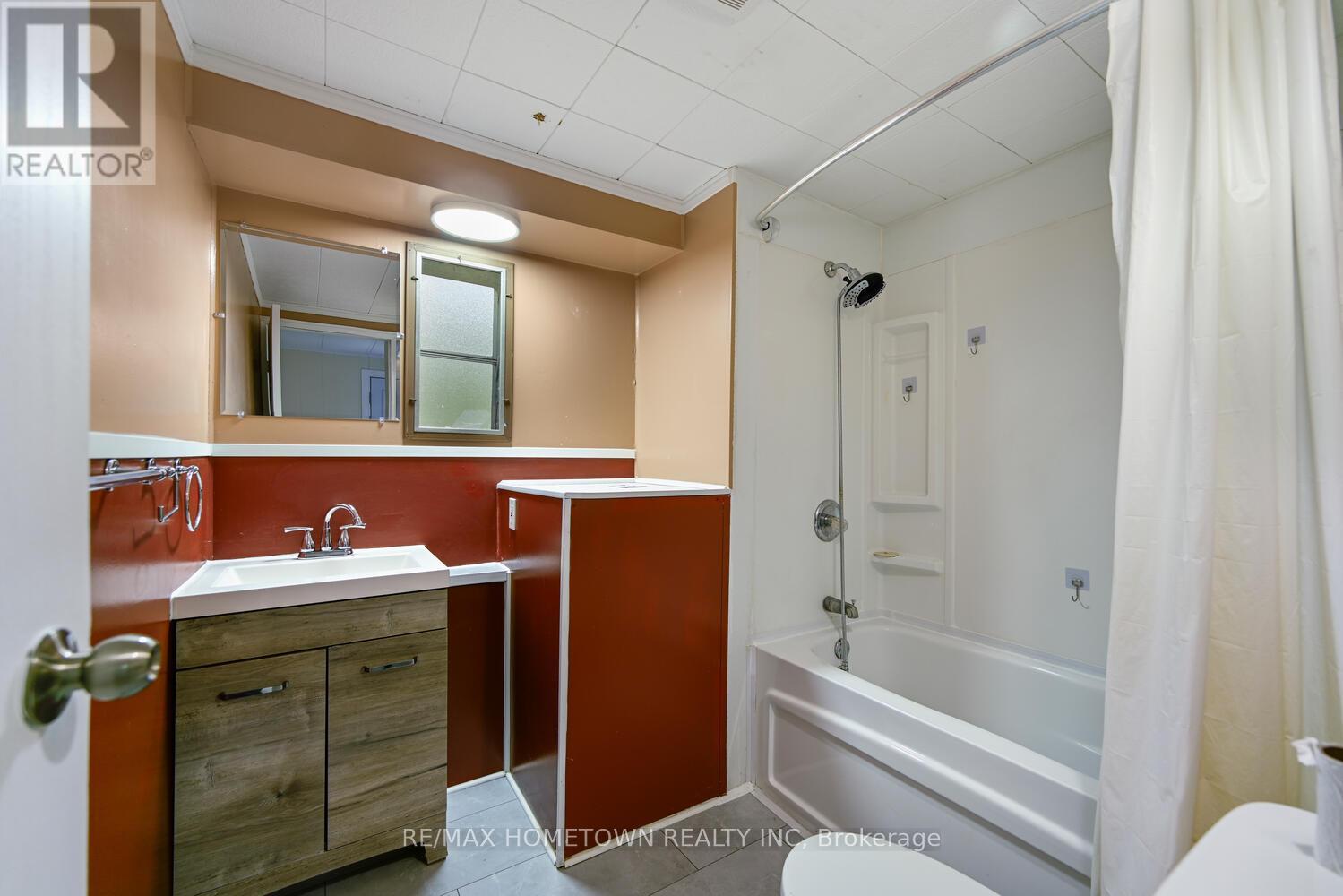 2564  A & B Old Red Road, Elizabethtown-Kitley, Ontario  K6V 5T3 - Photo 13 - X13414384