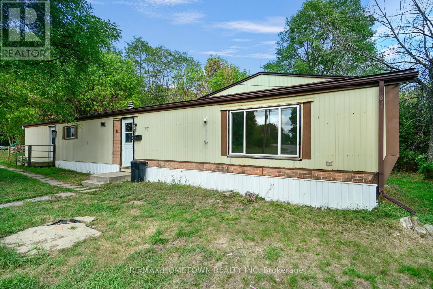 2564  A & B Old Red Road, Elizabethtown-Kitley, Ontario  K6V 5T3 - Photo 2 - X13414384