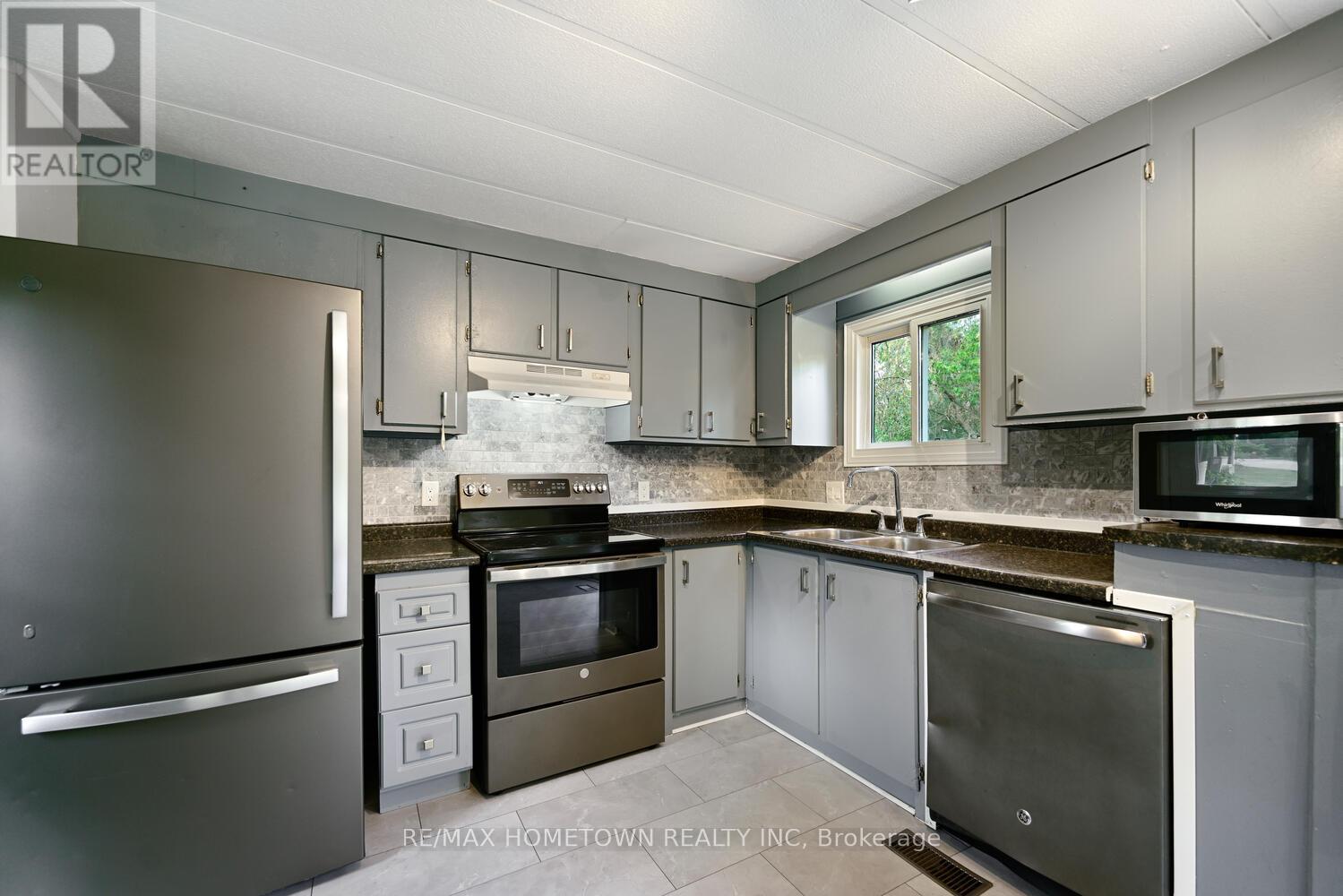 2564  A & B Old Red Road, Elizabethtown-Kitley, Ontario  K6V 5T3 - Photo 6 - X13414384