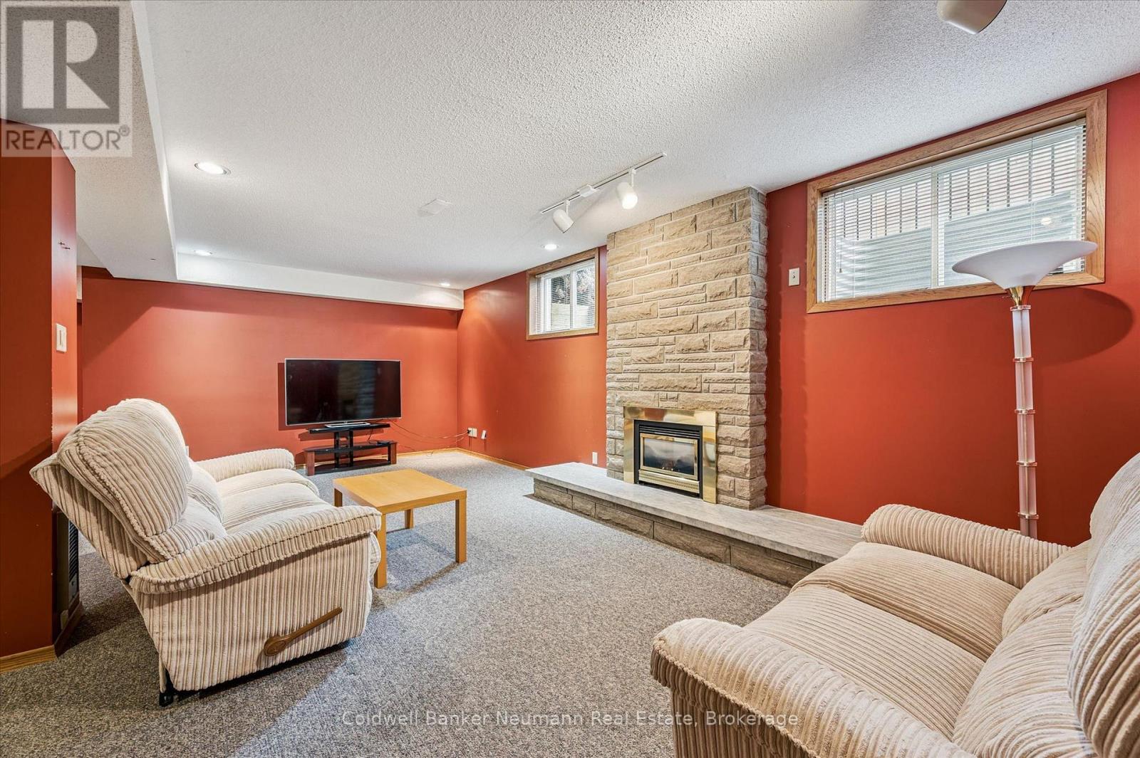 69 Woodland Glen Drive, Guelph, Ontario  N1G 3S3 - Photo 30 - X13414242