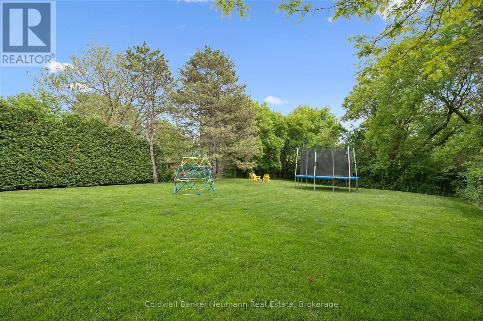 69 Woodland Glen Drive, Guelph, Ontario  N1G 3S3 - Photo 42 - X13414242