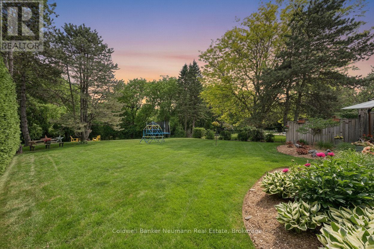 69 Woodland Glen Drive, Guelph, Ontario  N1G 3S3 - Photo 47 - X13414242