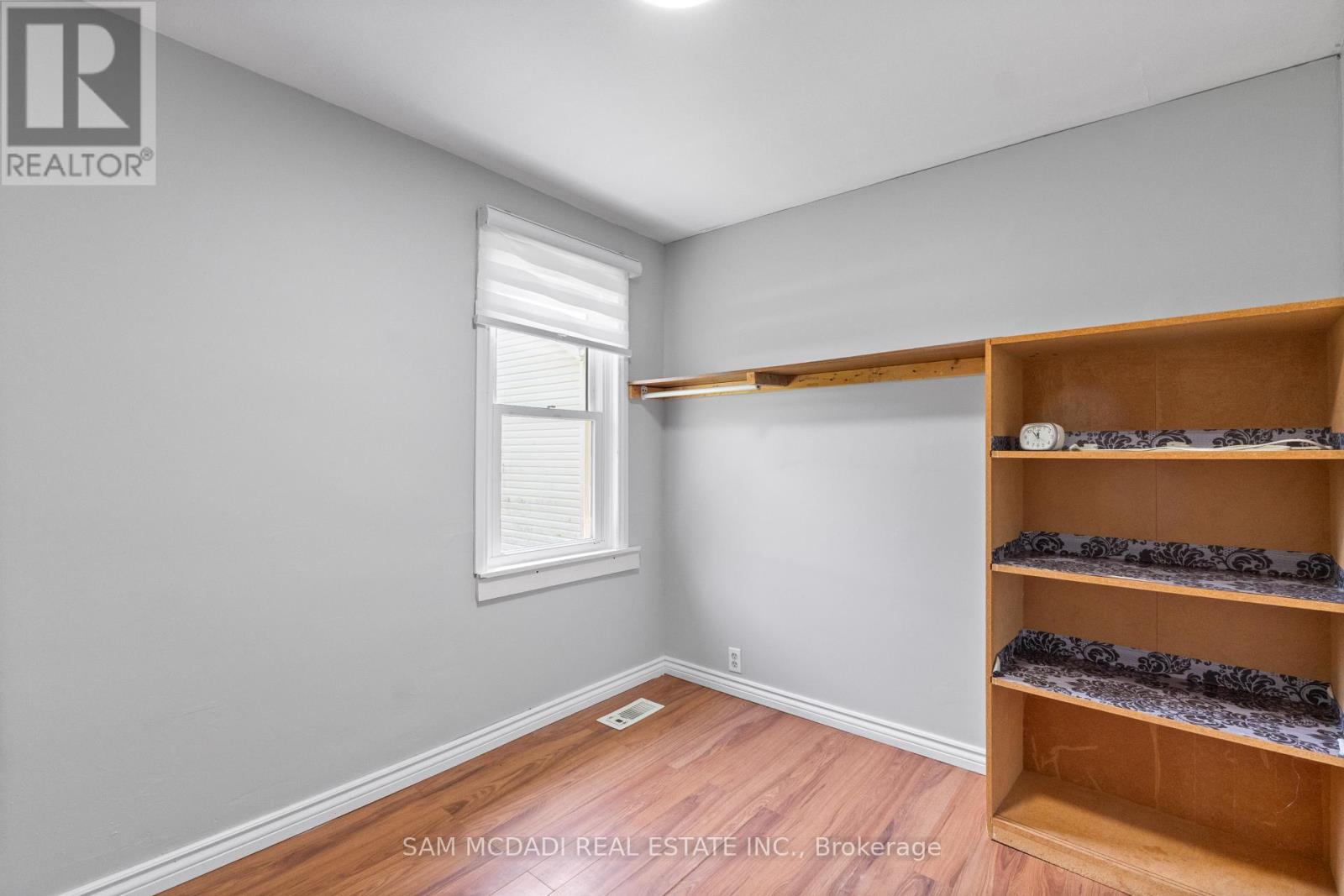 5717 Dunn Street, Niagara Falls, Ontario  L2G 2N8 - Photo 15 - X13414092