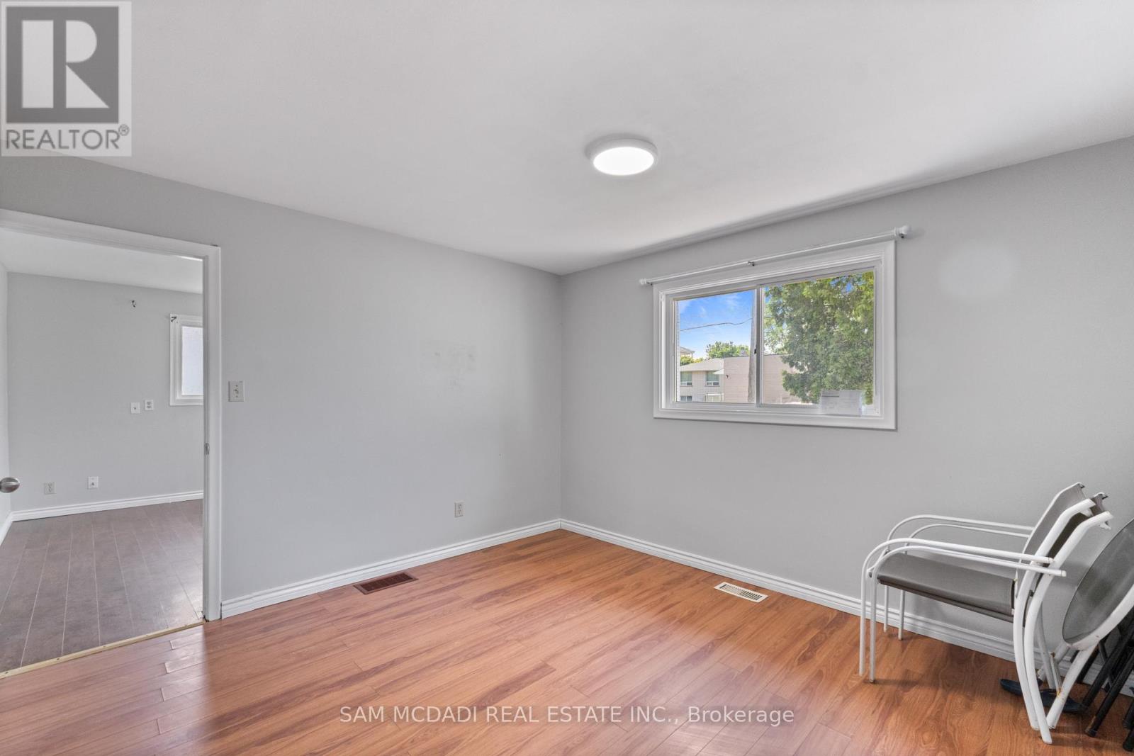 5717 Dunn Street, Niagara Falls, Ontario  L2G 2N8 - Photo 18 - X13414092
