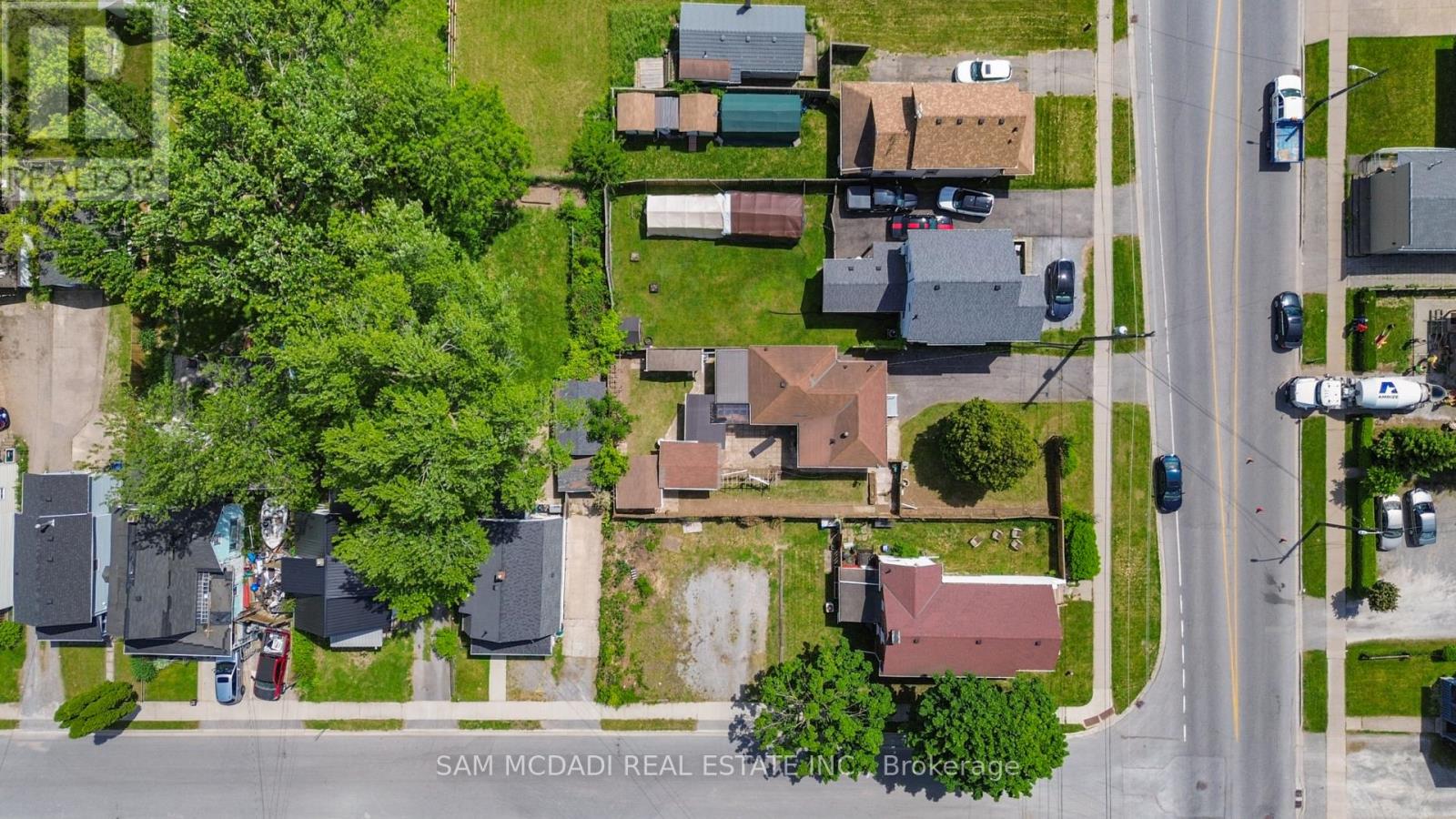 5717 Dunn Street, Niagara Falls, Ontario  L2G 2N8 - Photo 4 - X13414092