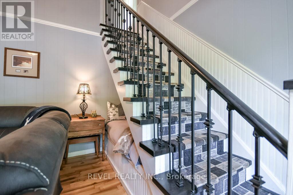 1112 Shamrock Marina Road, Gravenhurst, Ontario  P0E 1N0 - Photo 21 - X13414124