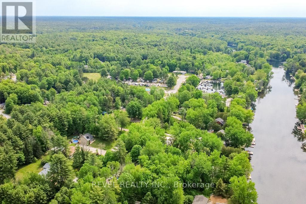 1112 Shamrock Marina Road, Gravenhurst, Ontario  P0E 1N0 - Photo 45 - X13414124