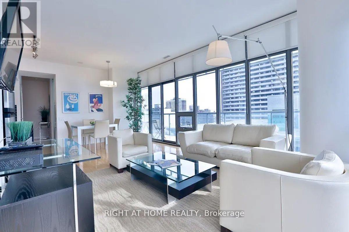 1005 - 33 Charles Street E, Toronto, Ontario  M4Y 1R9 - Photo 3 - C13414228