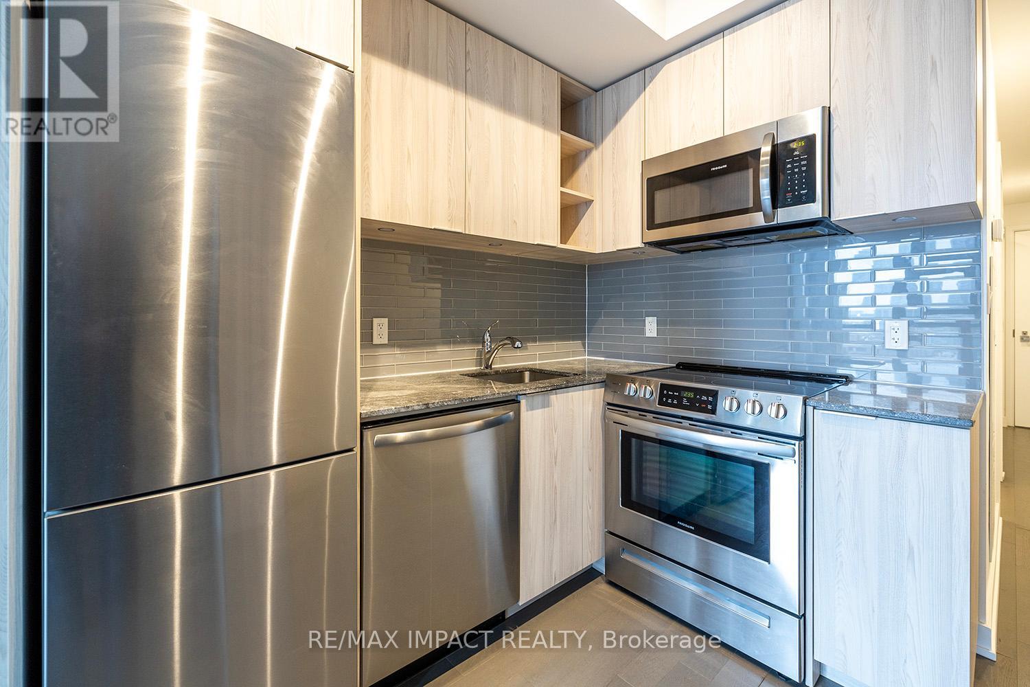 1004 - 30 Ordnace Street, Toronto, Ontario  M6K 1A2 - Photo 11 - C13414250