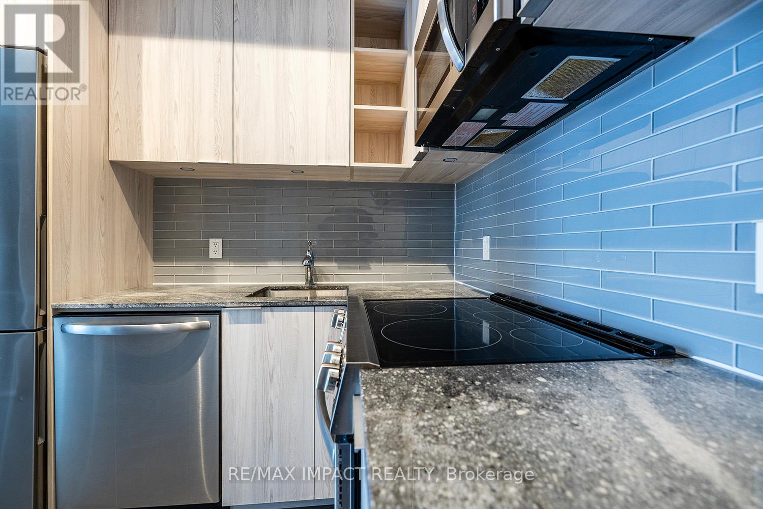 1004 - 30 Ordnace Street, Toronto, Ontario  M6K 1A2 - Photo 12 - C13414250
