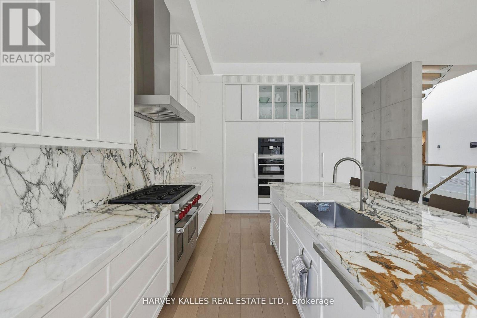 12 Winton Road, Toronto, Ontario  M4N 3E3 - Photo 19 - C13414310