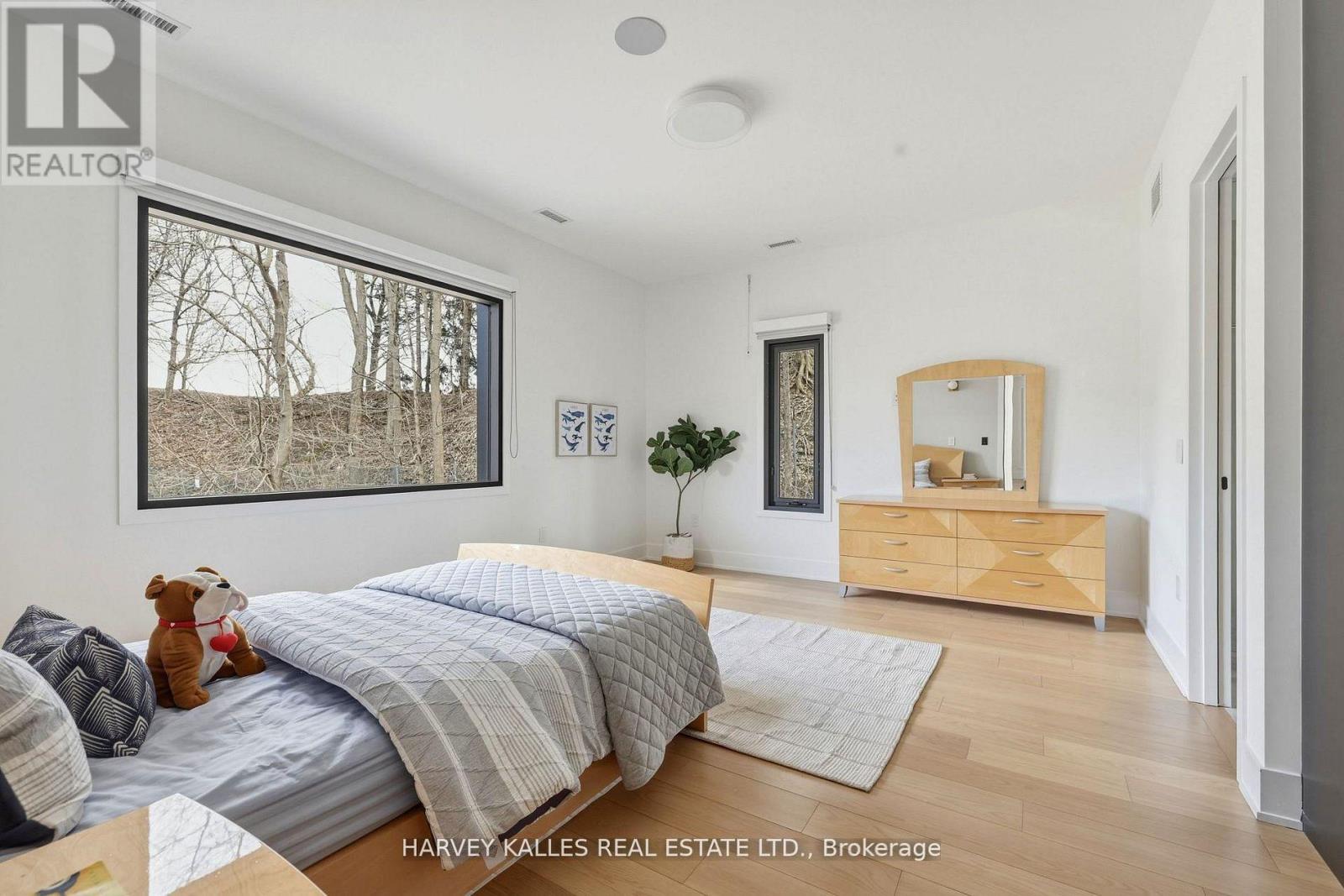 12 Winton Road, Toronto, Ontario  M4N 3E3 - Photo 34 - C13414310