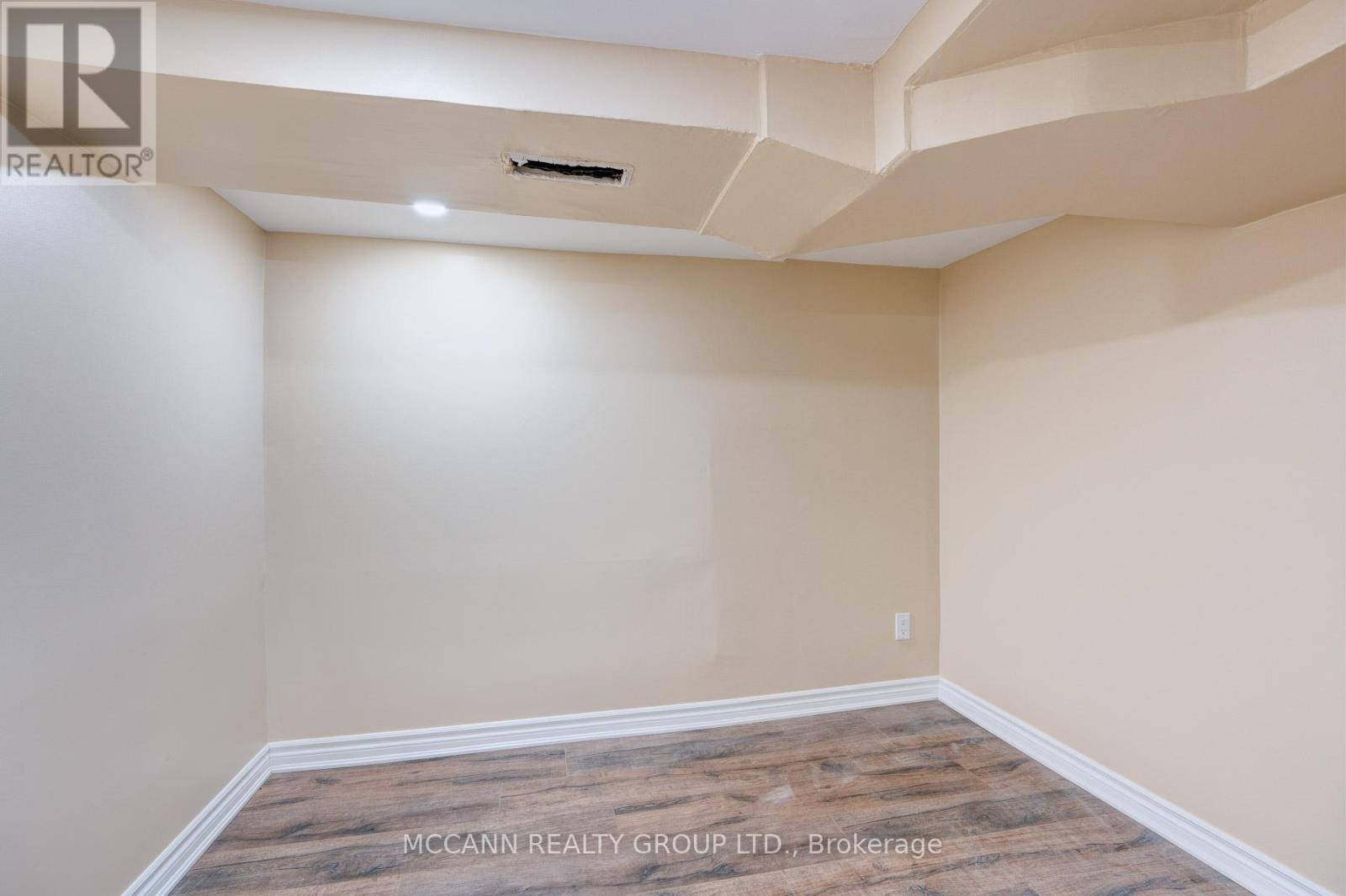 Bsmnt - 301 Robina Avenue, Toronto, Ontario  M6C 3Z2 - Photo 10 - C13414320