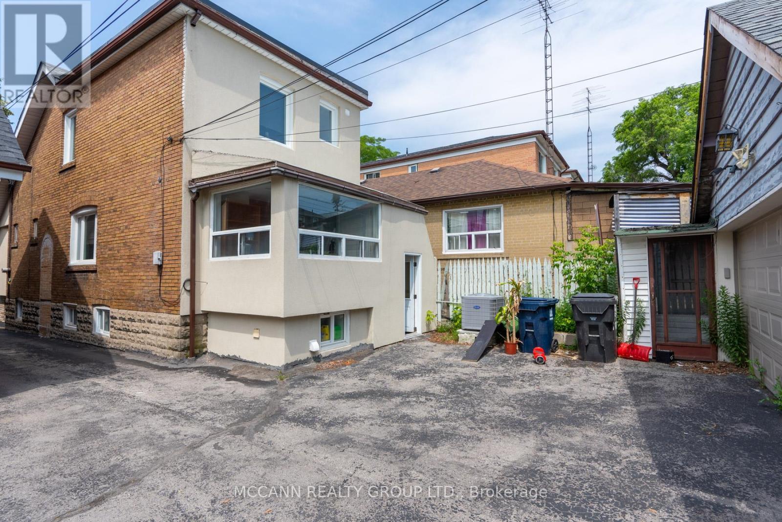 Bsmnt - 301 Robina Avenue, Toronto, Ontario  M6C 3Z2 - Photo 15 - C13414320