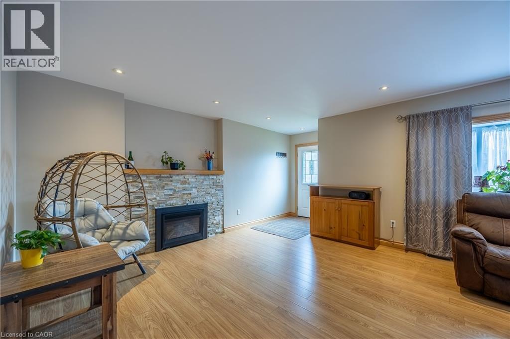 320 Queen Street, Delhi, Ontario  N4B 2L1 - Photo 13 - 40836589