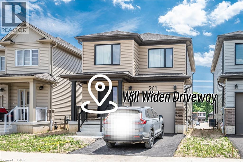 261 Benninger Drive, Kitchener, Ontario  N2E 0K2 - Photo 1 - 40837601