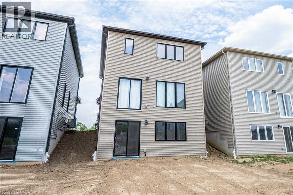 261 Benninger Drive, Kitchener, Ontario  N2E 0K2 - Photo 10 - 40837601