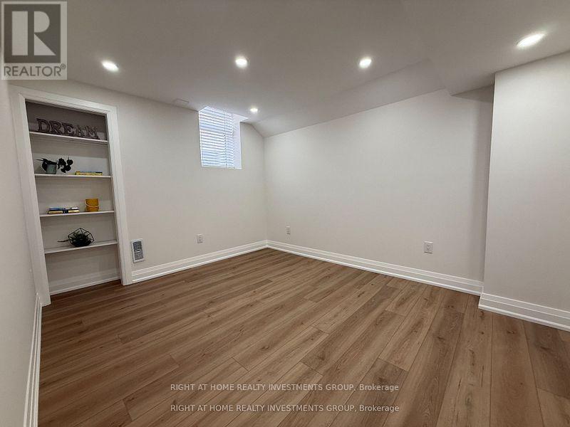 B - 30 Blazing Star Street, East Gwillimbury, Ontario  L0G 1R0 - Photo 14 - N13414400