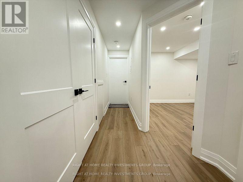B - 30 Blazing Star Street, East Gwillimbury, Ontario  L0G 1R0 - Photo 17 - N13414400