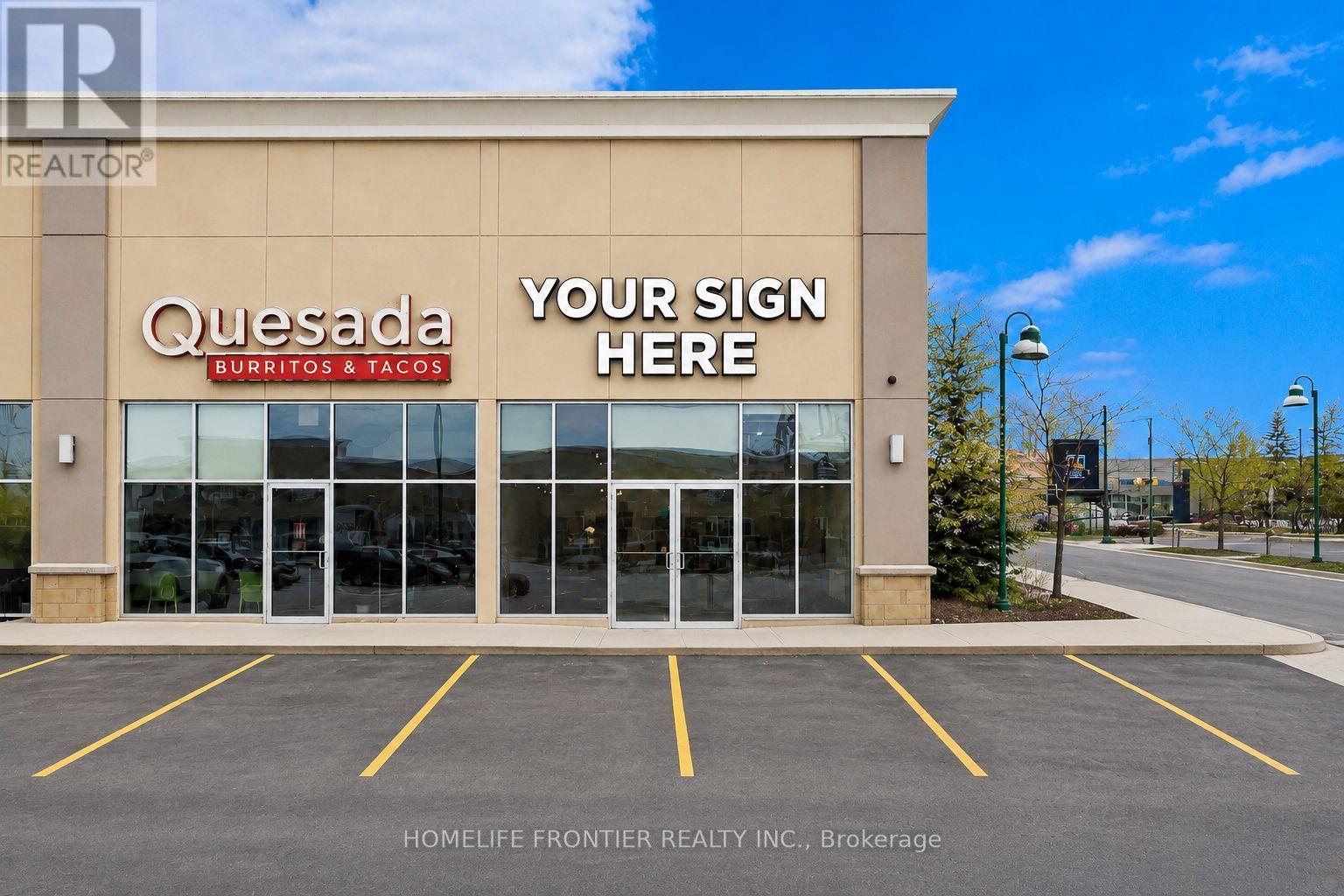 642 YONGE STREET, Barrie, Ontario