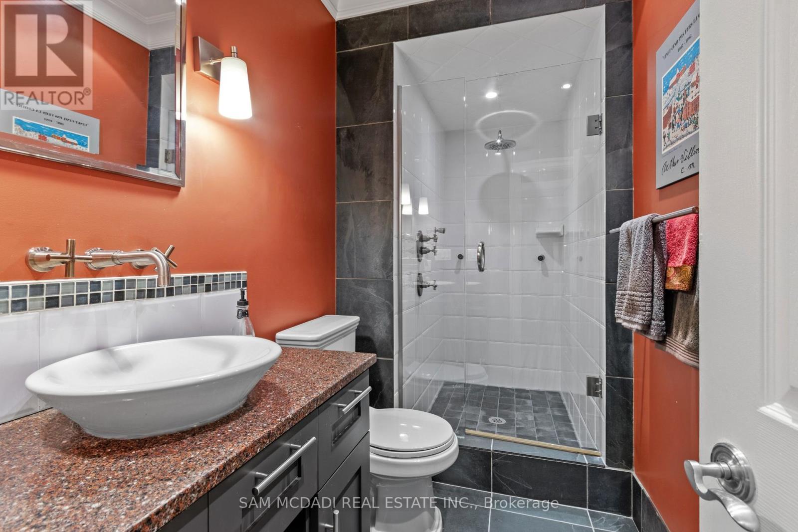 990 Roper Avenue, Mississauga, Ontario  L5H 1B7 - Photo 24 - W12997886
