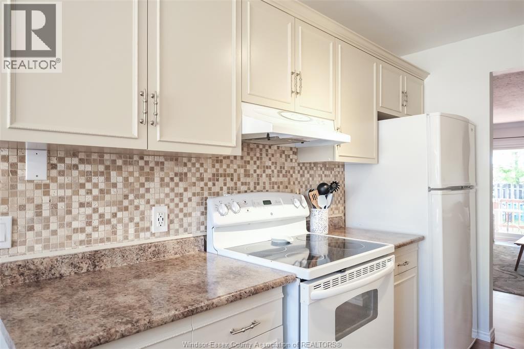 12 Kelly Crescent, Tilbury, Ontario N0P 2L0 - Photo 5 - 26013415