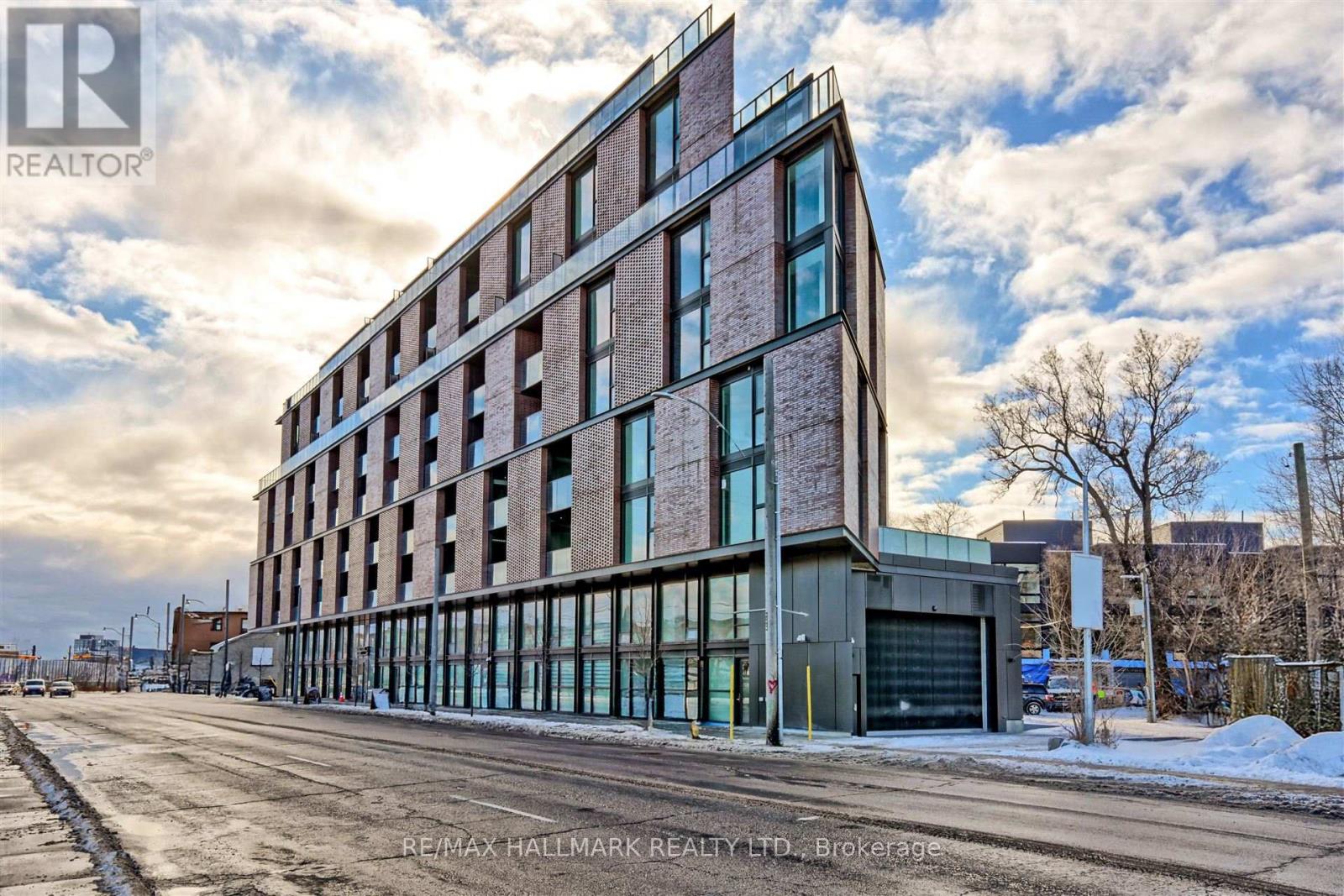 601 - 2625 Dundas Street W, Toronto, Ontario  M6P 1X9 - Photo 21 - W13125244