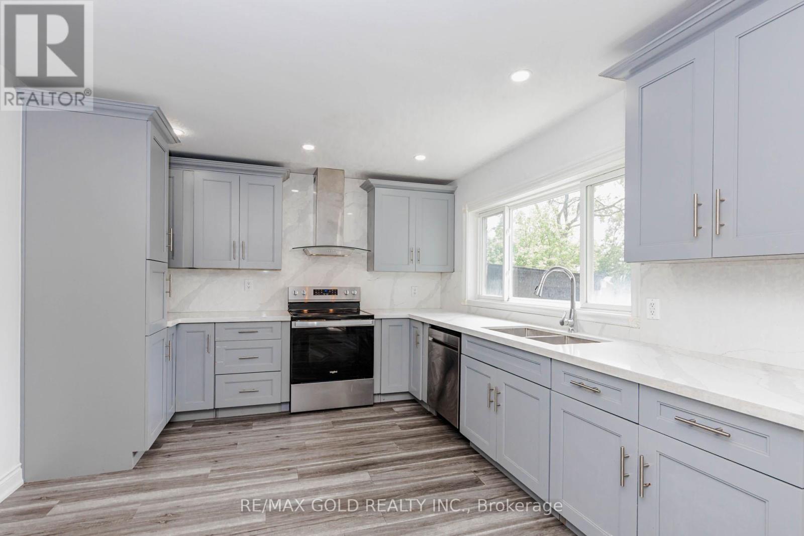 248 Felan Avenue, Oakville, Ontario  L6K 2X6 - Photo 15 - W13229294