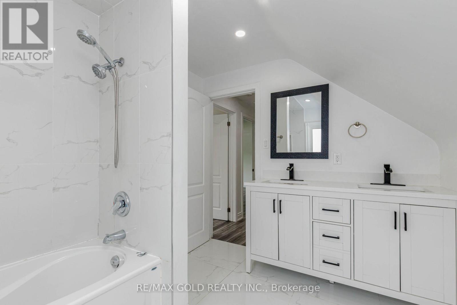 248 Felan Avenue, Oakville, Ontario  L6K 2X6 - Photo 31 - W13229294