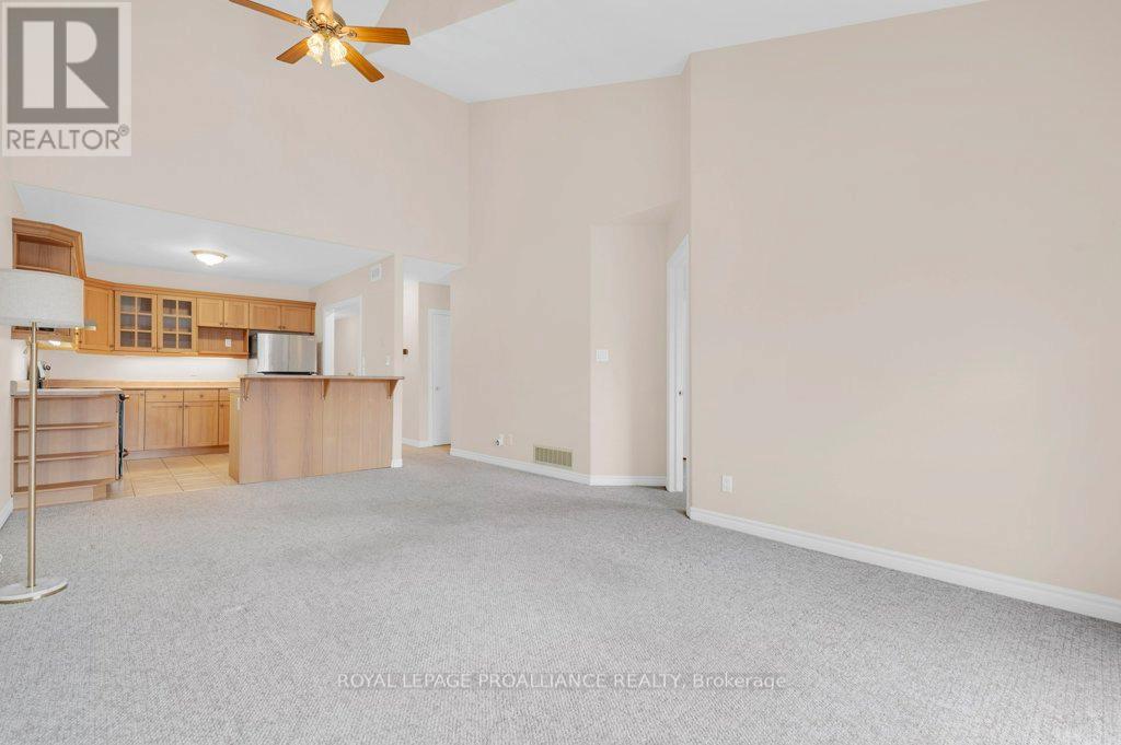 12 - 25 Heartwood Drive, Belleville, Ontario  K8P 5M2 - Photo 21 - X12960886