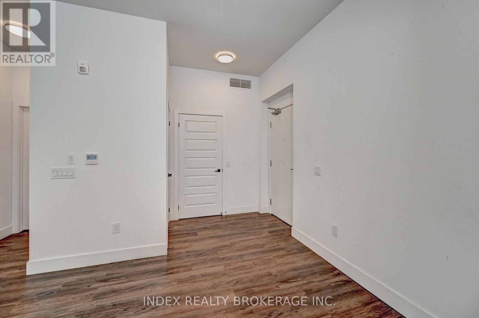 108 - 26 Lowes Street, Guelph, Ontario  N1G 0H4 - Photo 6 - X13163986