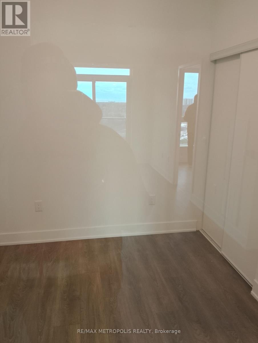 1110 - 204 Burnhamthorpe Road E, Mississauga, Ontario  L5A 0B2 - Photo 11 - W13414252