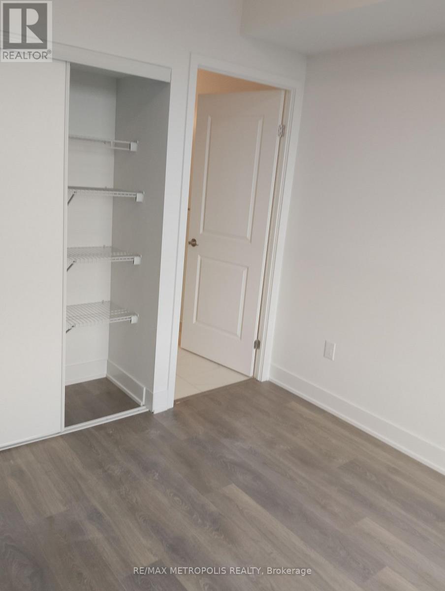 1110 - 204 Burnhamthorpe Road E, Mississauga, Ontario  L5A 0B2 - Photo 13 - W13414252