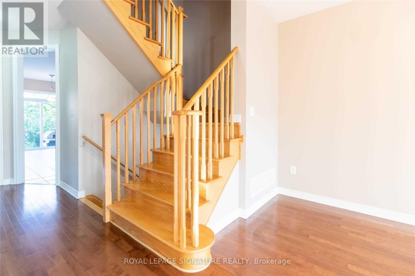128 Holmes Crescent, Milton, Ontario L9T 0V8 - Photo 7 - W13414366