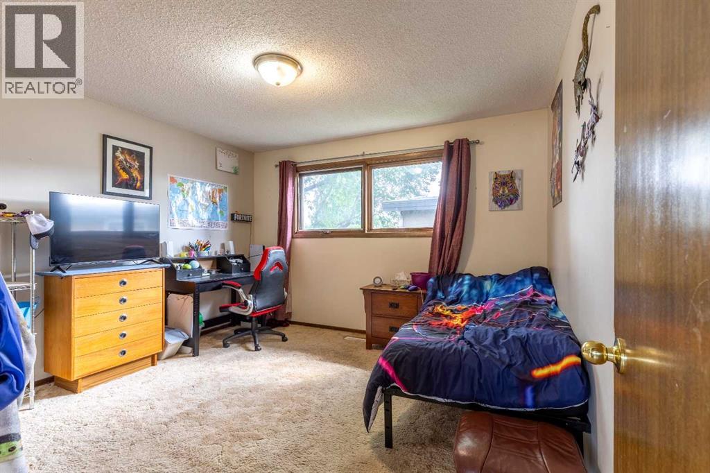 5 Larkspur Road N, Lethbridge, Alberta  T1H 4J6 - Photo 16 - A2316115