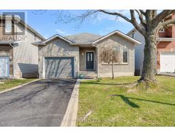 34 SCHOONER DRIVE, Kingston, Ontario