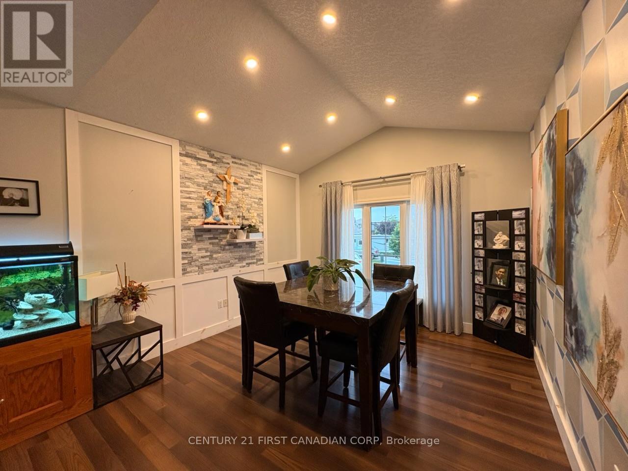 11 Jacklin Court, Central Elgin, Ontario  N5P 0C3 - Photo 10 - X13414438
