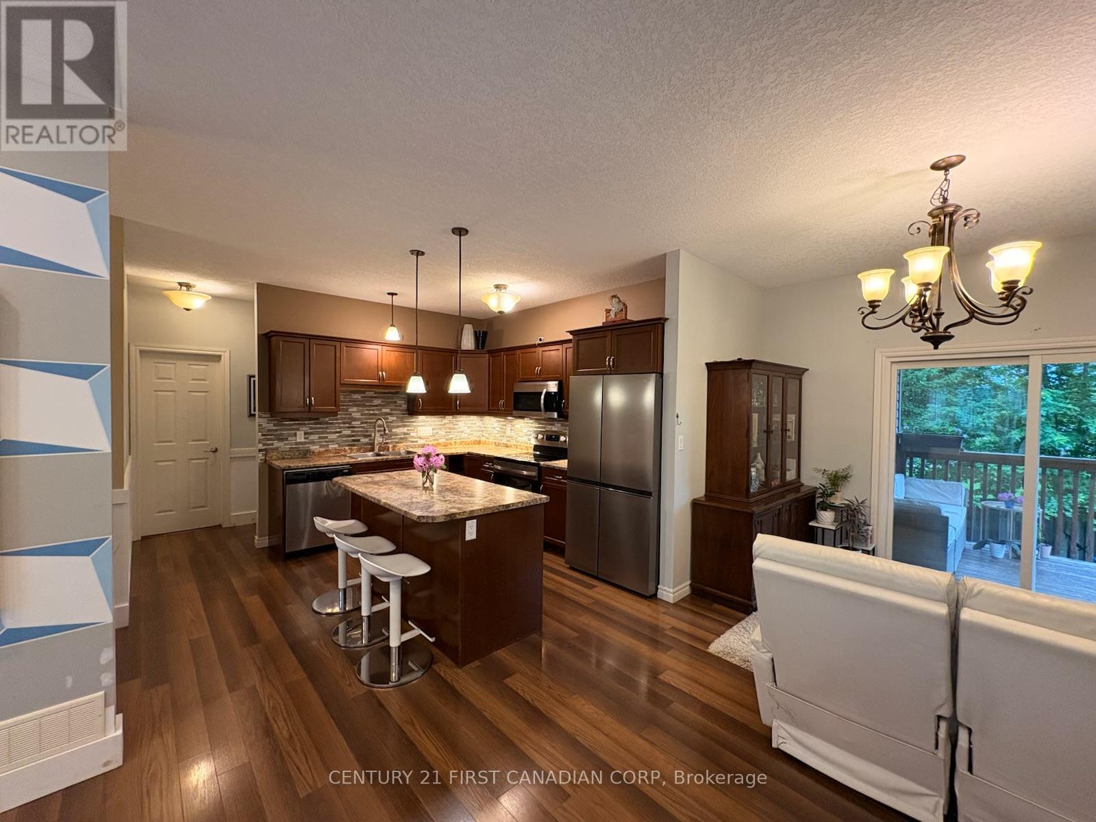 11 Jacklin Court, Central Elgin, Ontario  N5P 0C3 - Photo 5 - X13414438