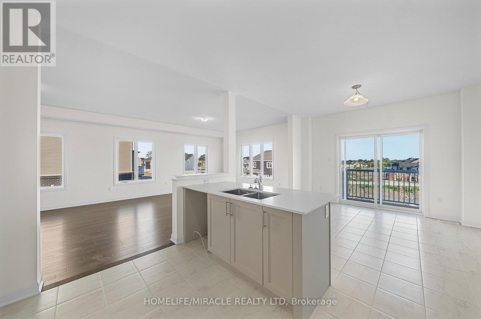 93 Royal Oak Crescent, Loyalist, Ontario  K0H 1G0 - Photo 19 - X13414284