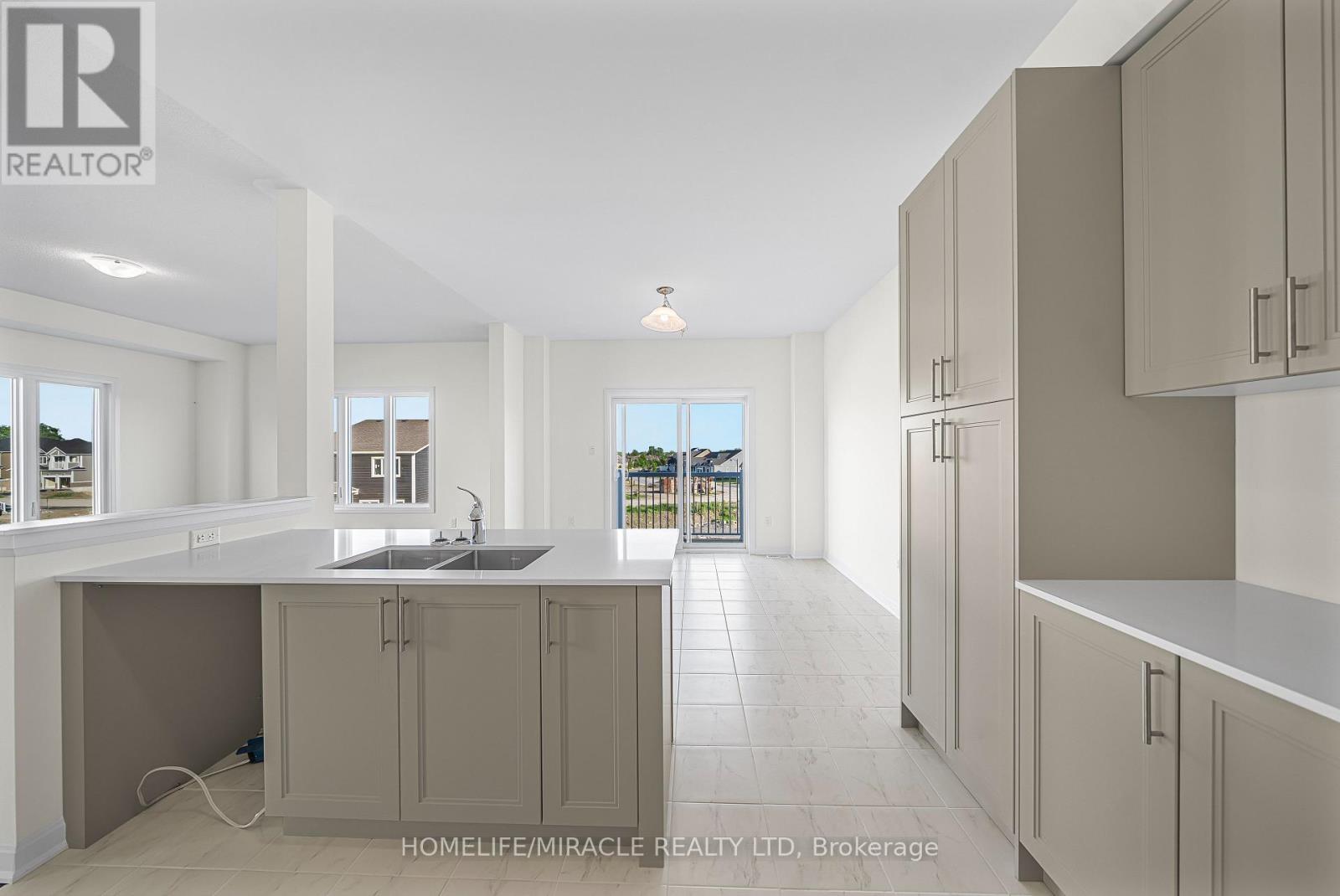 93 Royal Oak Crescent, Loyalist, Ontario  K0H 1G0 - Photo 20 - X13414284
